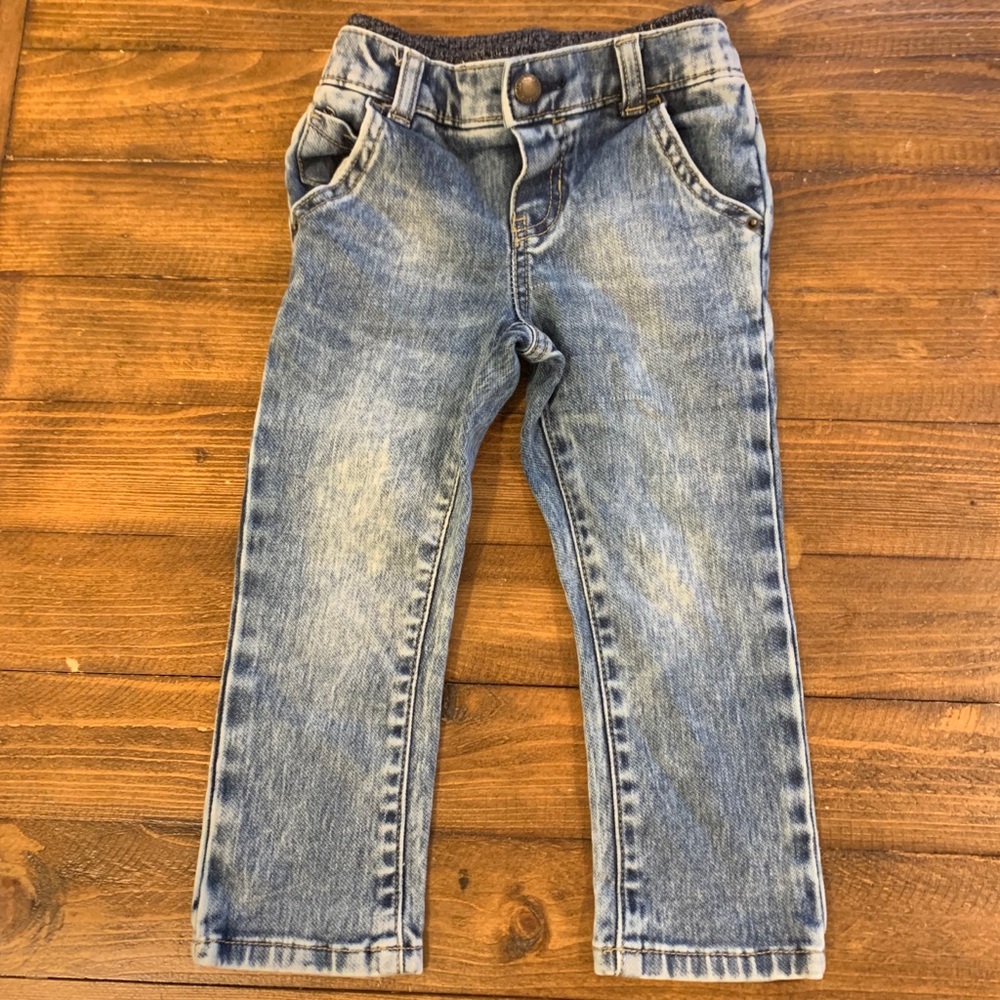 Oshkosh 2T skinny fit boys jeans